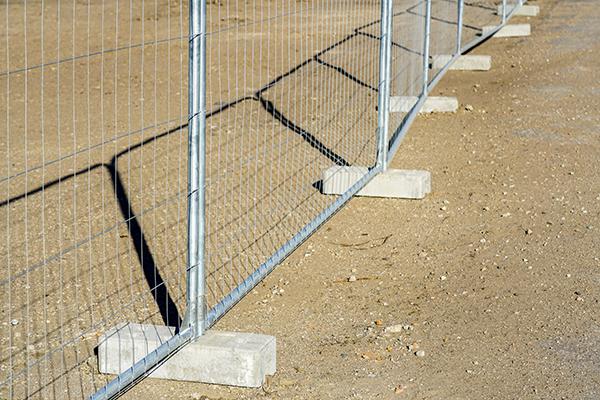 crew at Fence Rental Rosemount